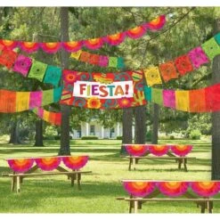 Fiesta Giant Indoor/Outdoor Decorating Kit